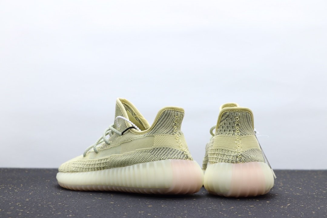 椰子鞋Yeezy 350V2 丁黄满天星 货号FV3255