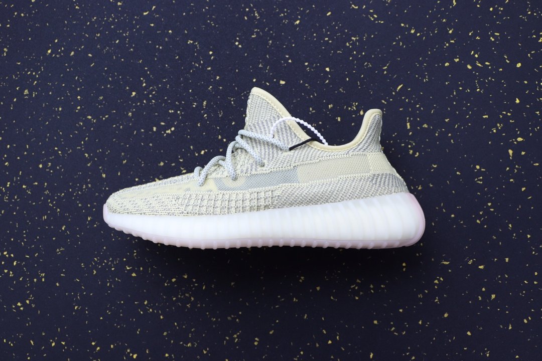 椰子鞋Yeezy 350V2 丁黄满天星 货号FV3255