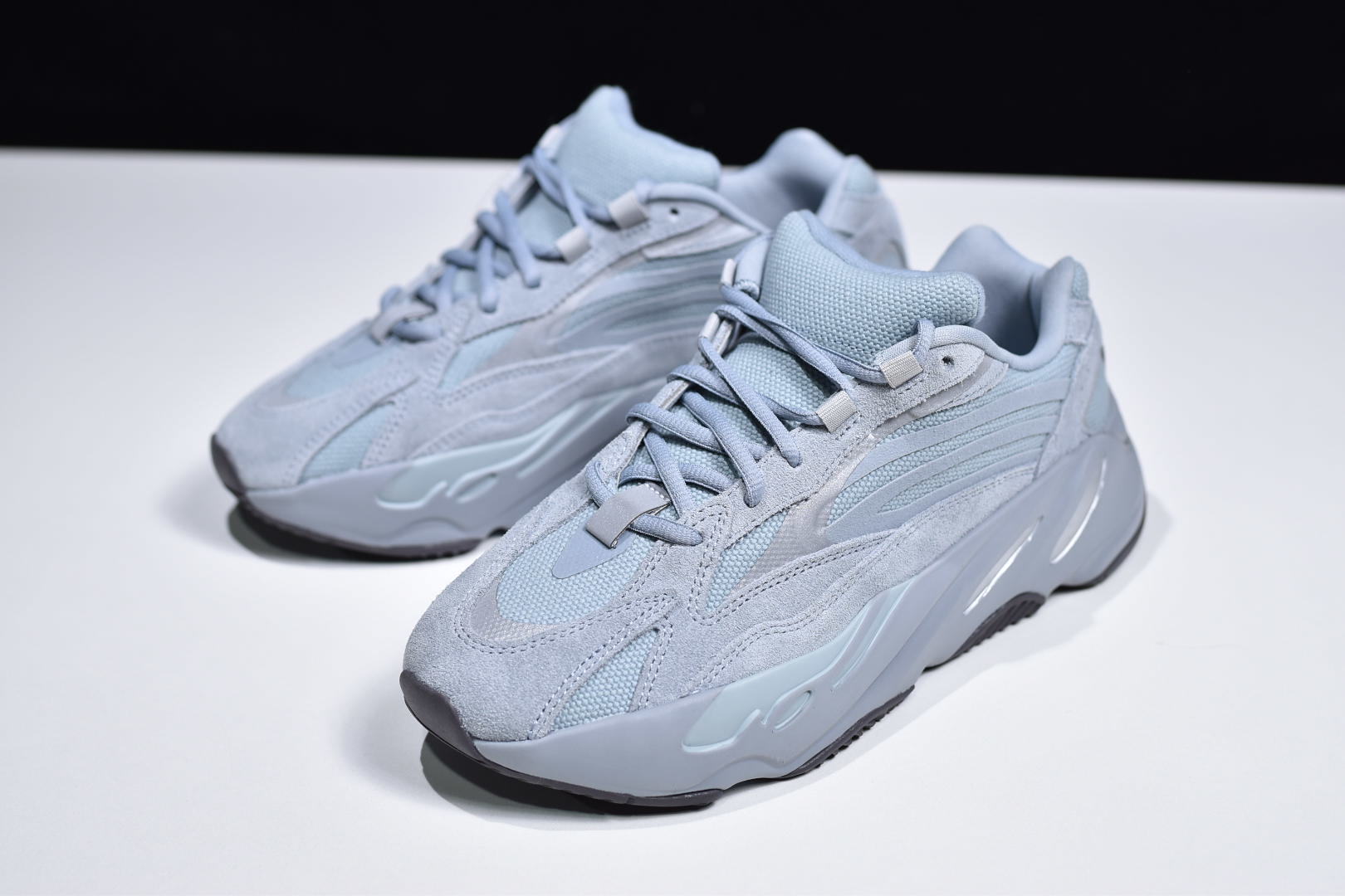 椰子鞋YEEZY 700 V2 医院蓝 FW2549 男女款36-48